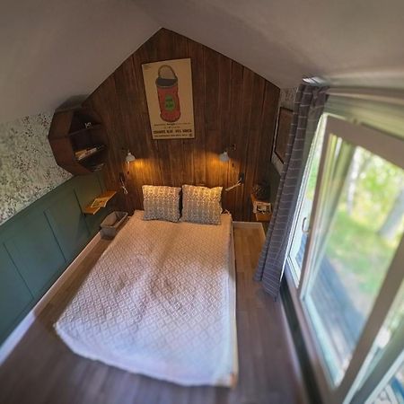 Karklini Romantic Camping Cesis Ngoại thất bức ảnh