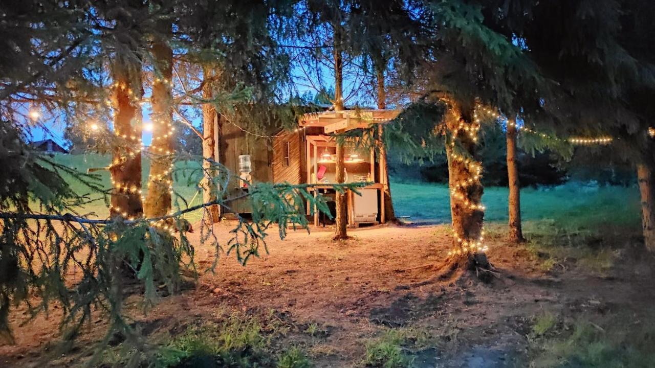 Karklini Romantic Camping Cesis Ngoại thất bức ảnh